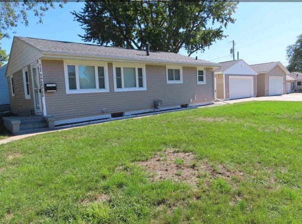 3100 4th Ave Place, Sioux City, IA 51106