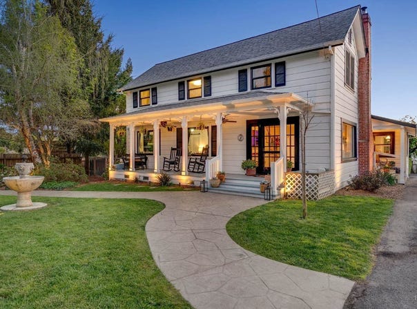 1220 Gravenstein Highway North, Sebastopol, CA 95472