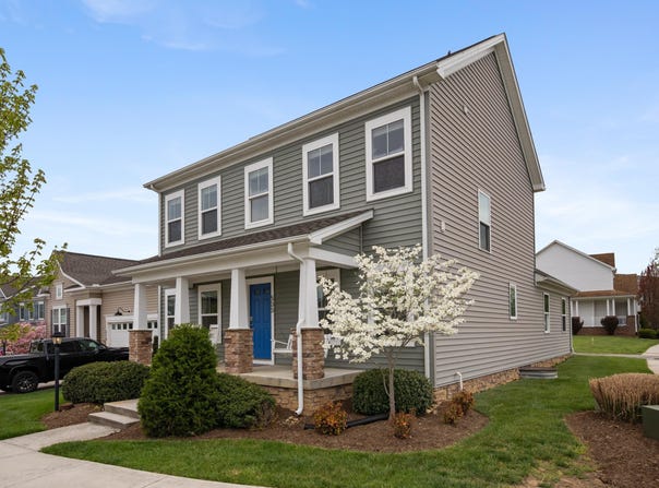 500 DEW DROP Lane, Christiansburg, VA 24073