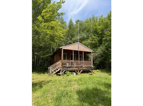 Abbott Road, Albion, ME 04910
