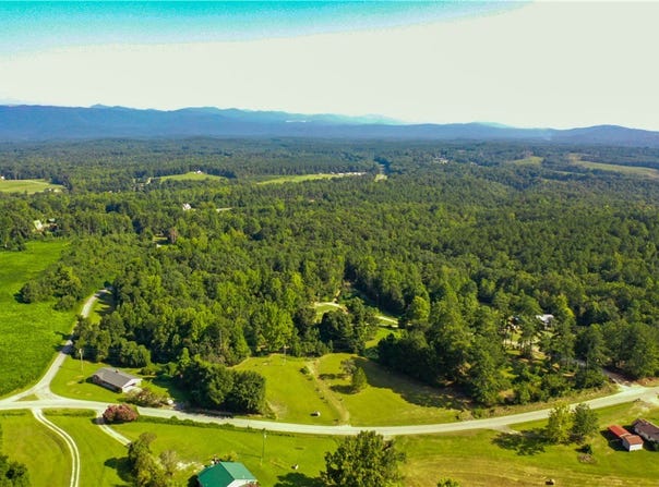 876 Flat Shoals Road, Walhalla, SC 29691