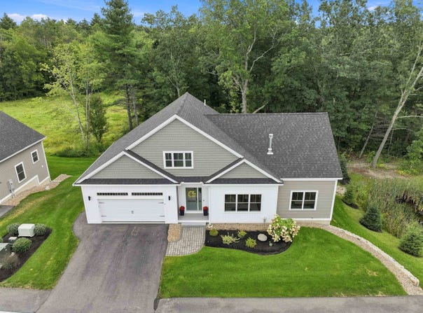 19 Wild Apple Lane, Exeter, NH 03833