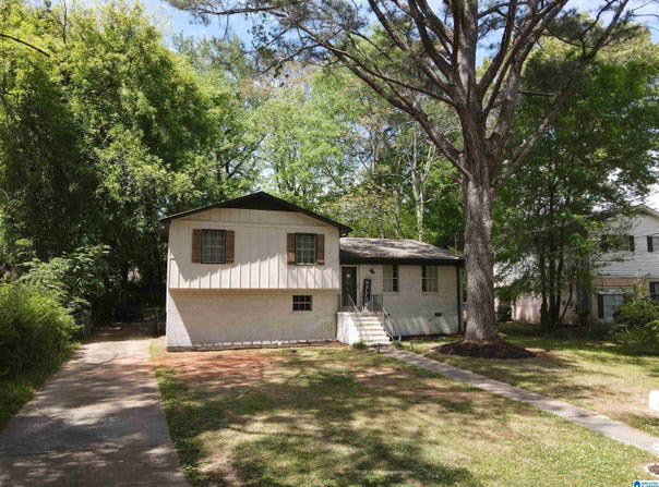 1712 NANCY LANE, CENTER POINT, AL 35215