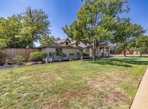 4617 10th Street, Lubbock, TX 79416
