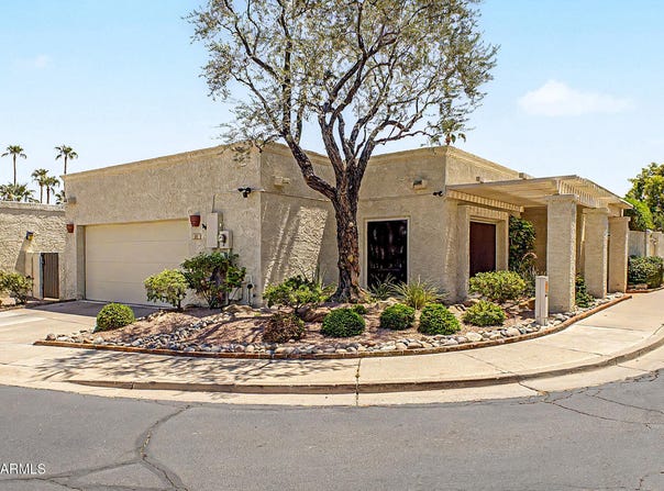 1801 E WINTER Drive, Phoenix, AZ 85020