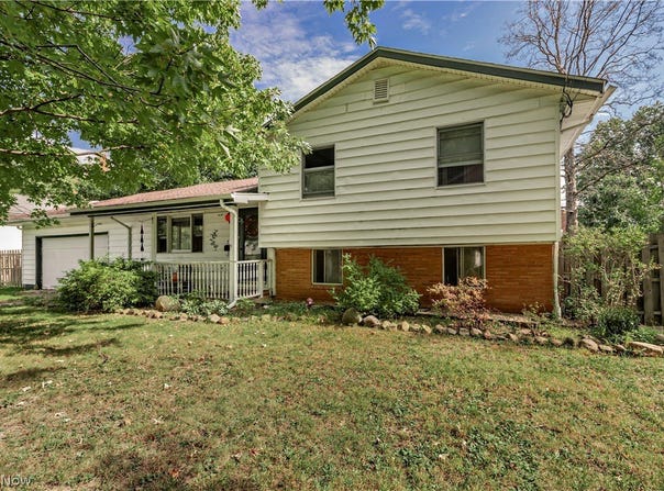 721 E 345th Street, Eastlake, OH 44095