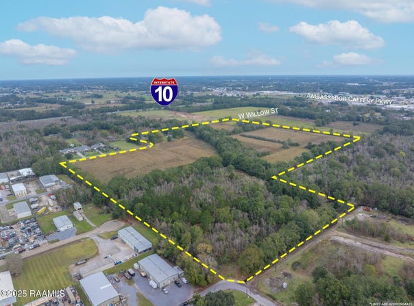 2501 W Willow Street, Scott, LA 70583
