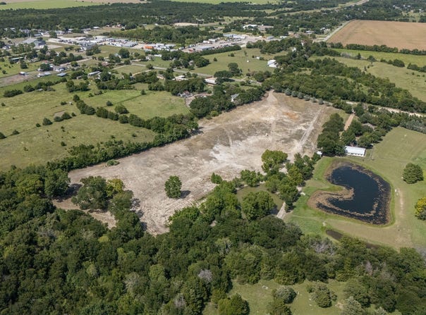 1065 Bluff Springs Road, Ferris, TX 75125