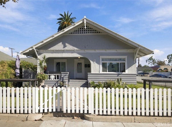 421 E Walnut, Santa Ana, CA 92701