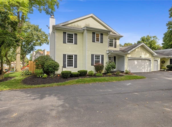 3 Talbot Drive, Penfield, NY 14526