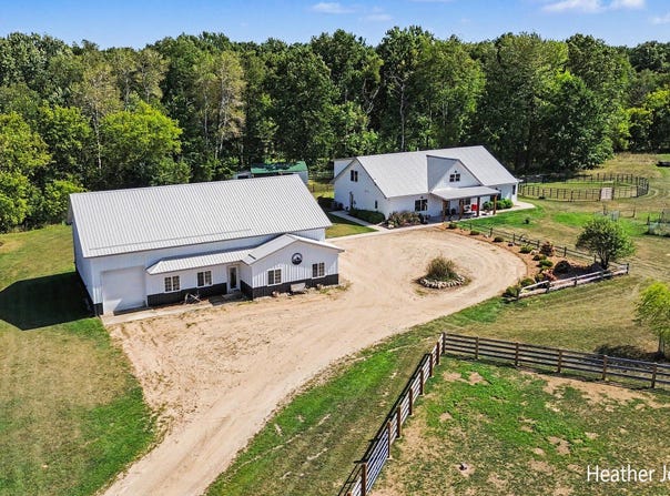 8872 E Spencer Road, Crystal, MI 48818