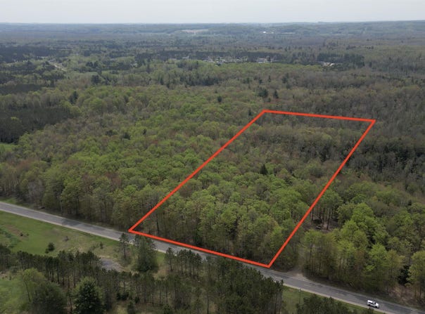 6639 Fall Road, Grawn, MI 49637