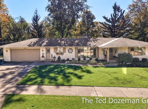 1182 Euna Vista Drive, Holland, MI 49423