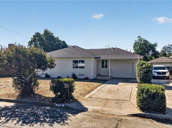 219 W Victoria, Rialto, CA 92376