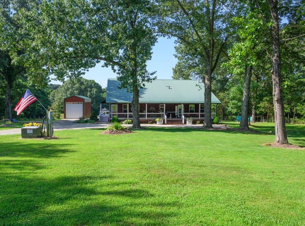 32344 Us-160, Tecumseh, MO 65760