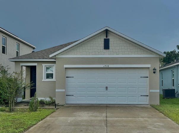 1716 BENT BRANCH Avenue, DELAND, FL 32720