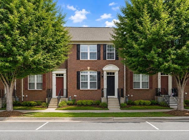 2134 LOCKWOOD DR, CHARLOTTESVILLE, VA 22911