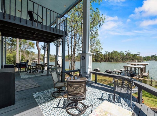 800 Northwoods Drive, Point Blank, TX 77364