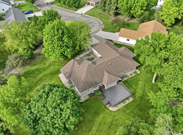 304 Lynsee Lane, Montevideo, MN 56265