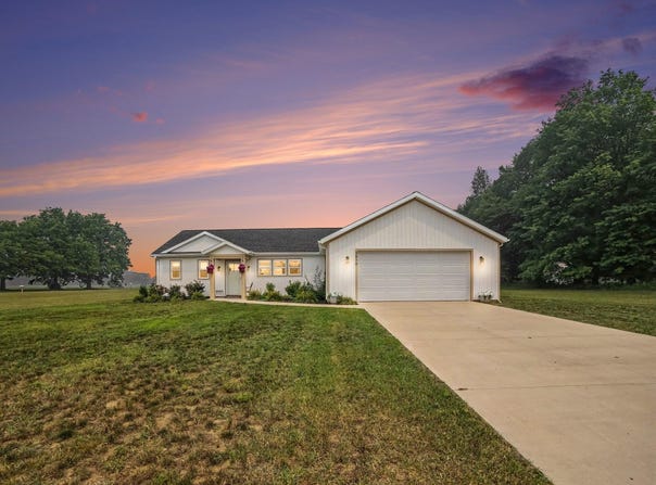3970 W Destiny Drive, Hart, MI 49420