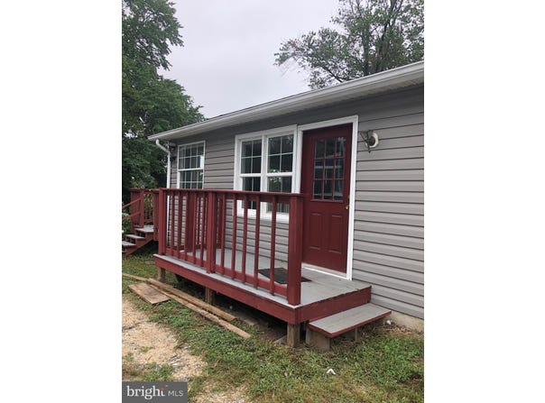 7818 RENSHAW Road, PASADENA, MD 21122