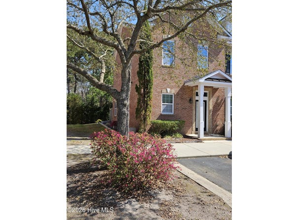 4838 Exton Park Loop, Castle Hayne, NC 28429