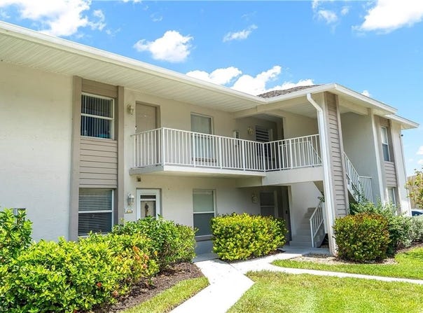1330 Derbyshire Ct, NAPLES, FL 34116