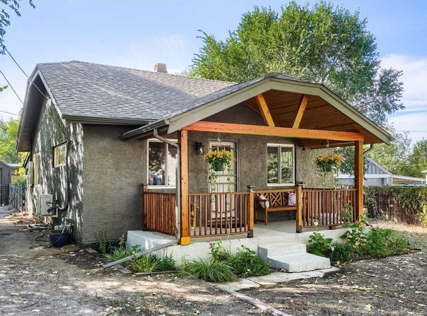 5341 Primrose Ln, Denver, CO 80221