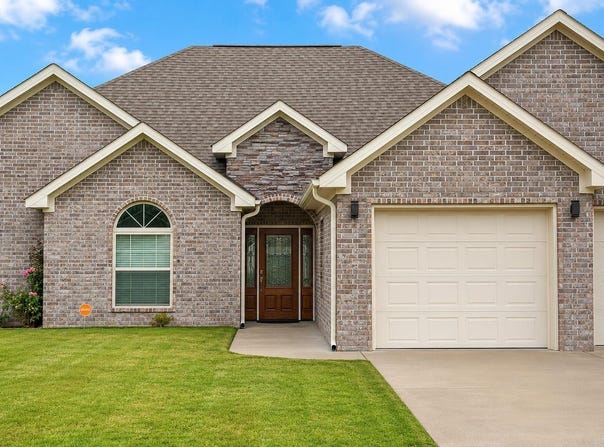205 Shamsie Lane, White Hall, AR 71602-9999
