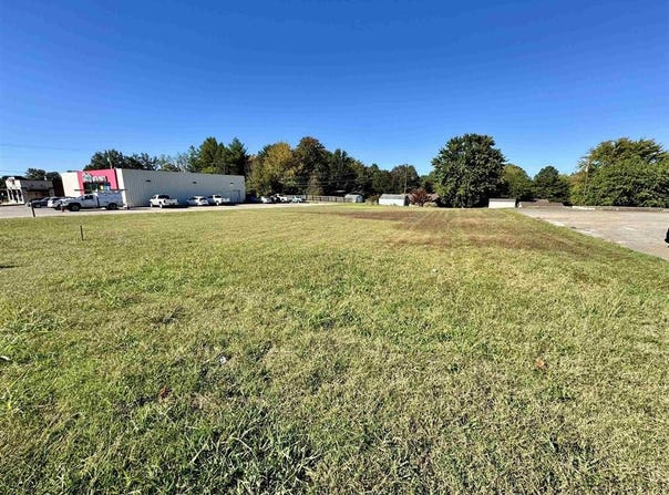 1480 N Main St, Beaver Dam, KY 42320