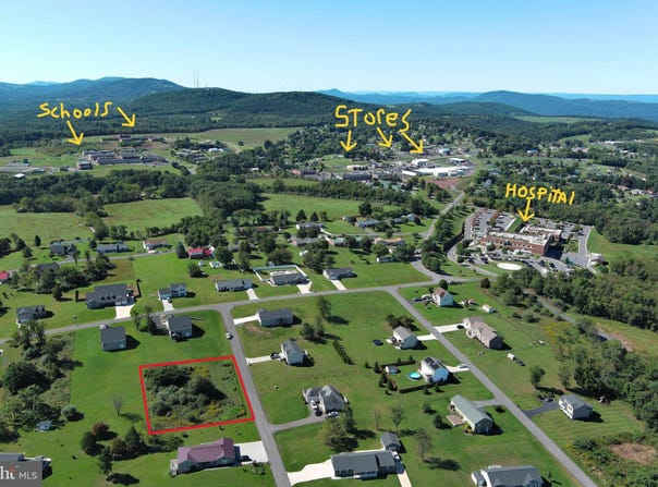 43 SPENCER Lane, ROMNEY, WV 26757