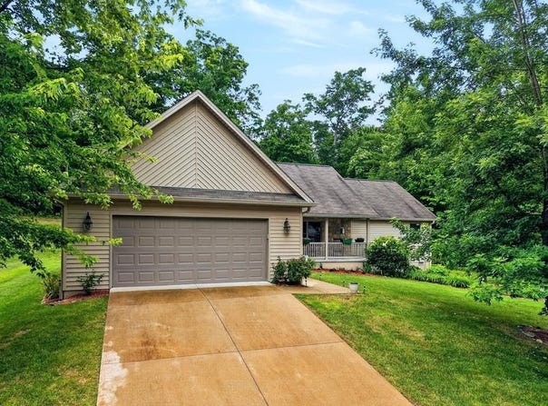 144 Windsor Rd, Crossville, TN 38558