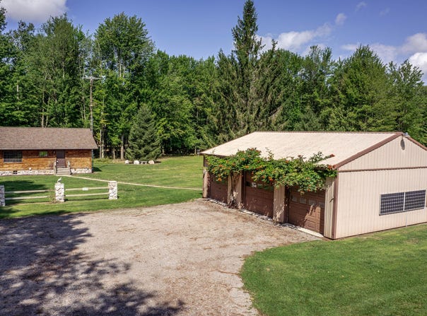 1442 W TYLER ROAD, HART, MI 49420