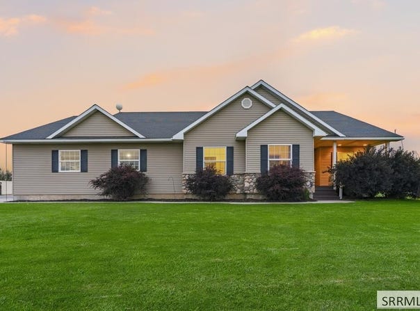 2140 E 200 N, St Anthony, ID 83445