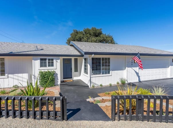 1105 Mescal ST, SEASIDE, CA 93955