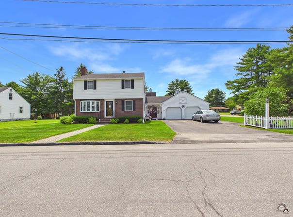34 Windsor Avenue, Augusta, ME 04330