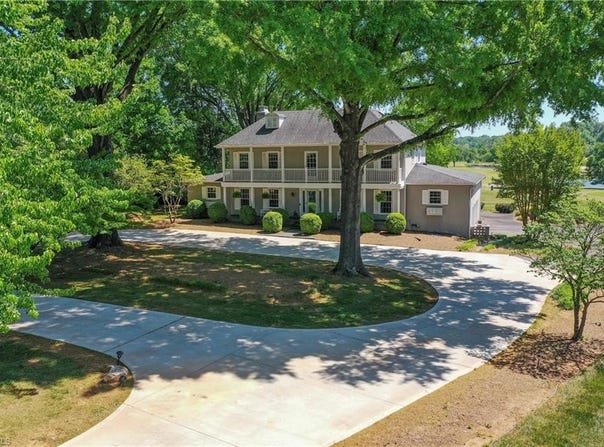 216 Juniper Circle, Bermuda Run, NC 27006