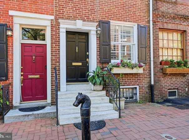 610 PINE Street, PHILADELPHIA, PA 19106