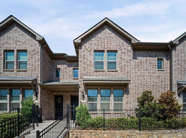 905 Suma Drive, Euless, TX 76040