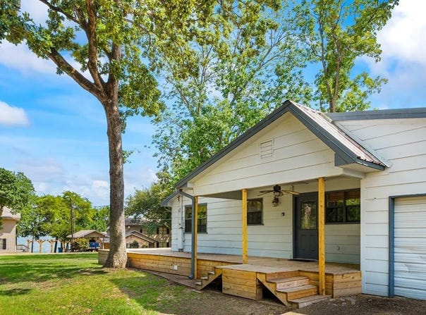 2103 Wildwood Way, Tool, TX 75143
