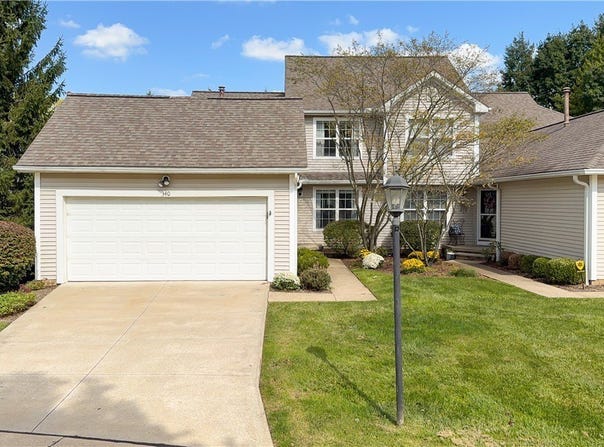 340 Blair Circle, Aurora, OH 44202