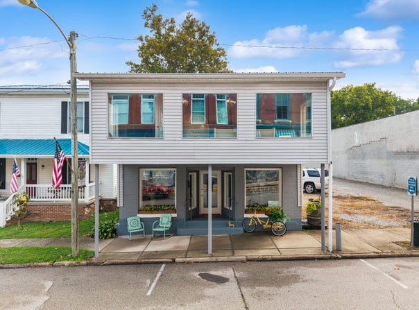 207 Main Street, Augusta, KY 41002