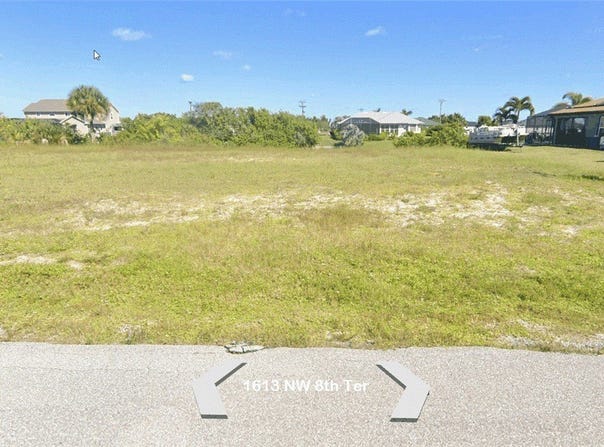 1613 NW 8th Terrace, Cape Coral, FL 33993