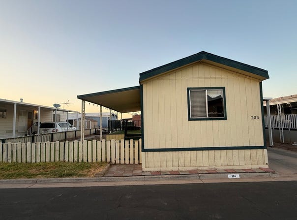 1850 W Lincoln Ave., El Centro, CA 92243