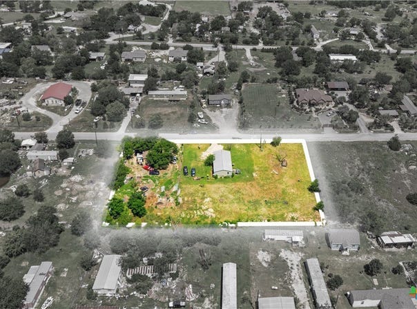 409 Summit Drive, Kyle, TX 78640