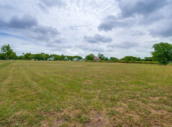 Gregory Road lot: 1, Sanger, TX 76266