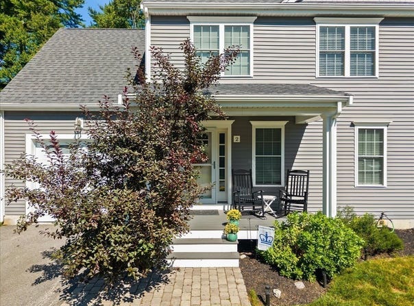 2 Milenas Path, Middleboro, MA 02346