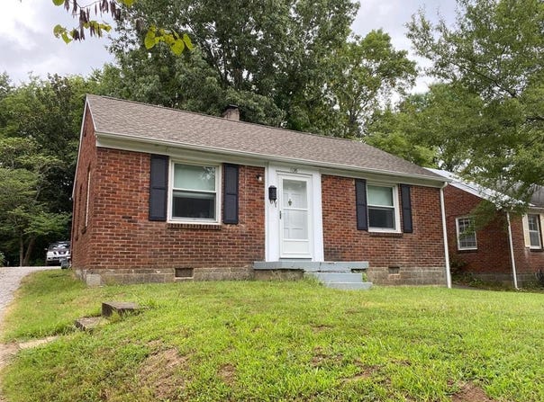 1136 Chickasaw, PARIS, TN 38242