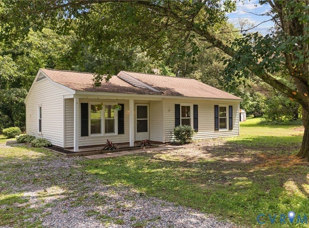 196 Manquin Drive, Aylett, VA 23009