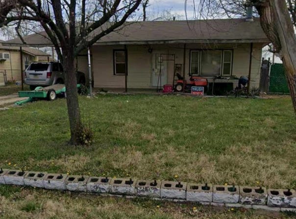 416 N Clark St, Udall, KS 67146